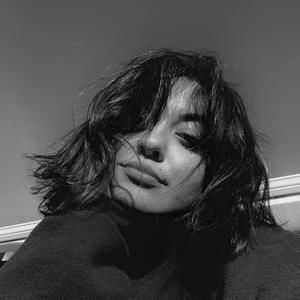 Meet your Posher, Camille